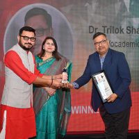 Dr. Trilok Sharma Vyapaar jagat Winner