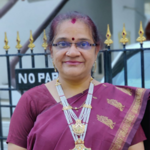 Lakshmi Sivakumar- Vyapaar jagat Winner 2021